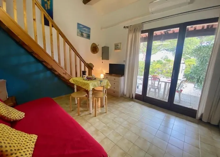 Charmante T2 Mezzanine, Climatisation, Piscine, Parking, Proche - Fr-1-795-42 Fleury (Aude)