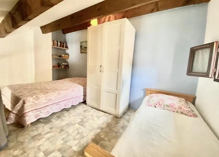Charmante T2 Mezzanine, Climatisation, Piscine, Parking, Proche - Fr-1-795-42 Villa