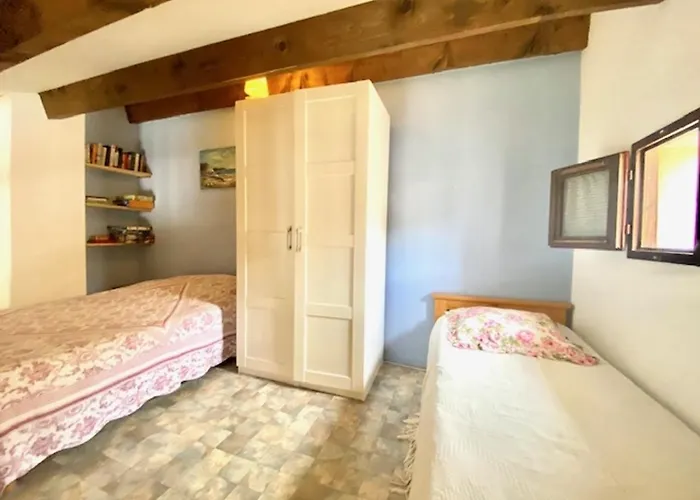 Charmante T2 Mezzanine, Climatisation, Piscine, Parking, Proche - Fr-1-795-42 Villa Fleury (Aude)